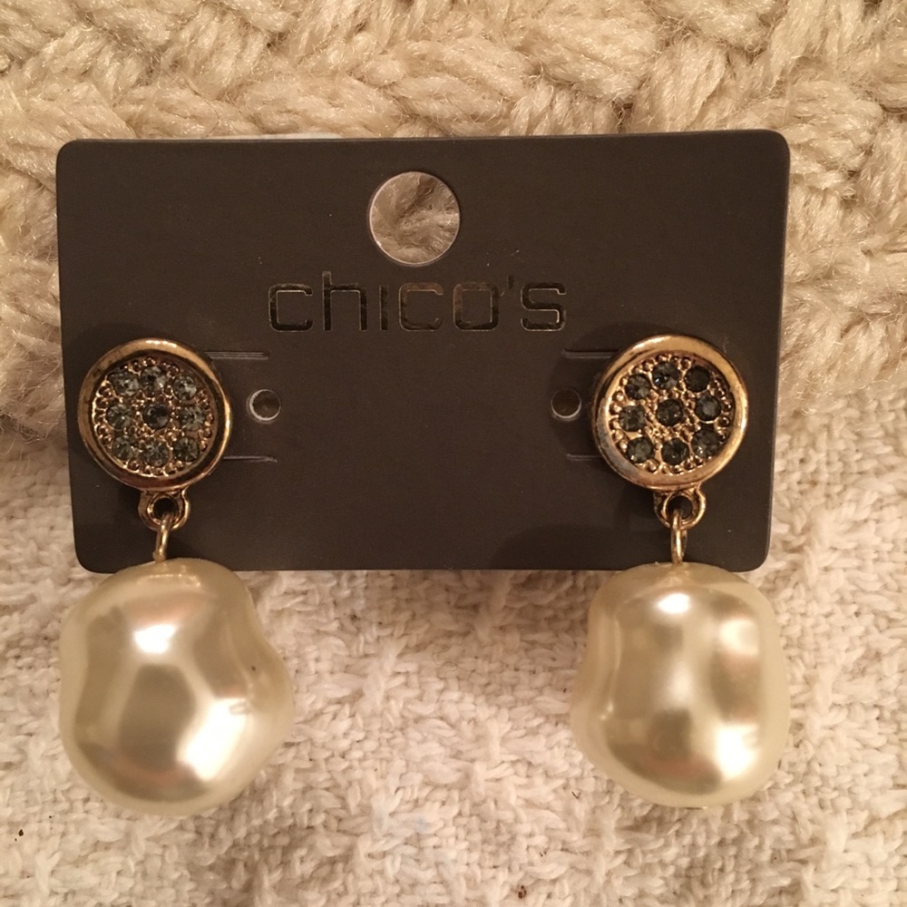 Chico’s Pearl Drop Earrings